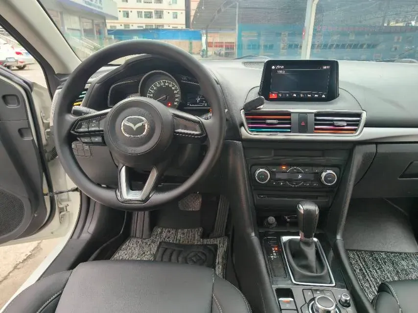 2017 Mazda 3 Axela 1.5L 117HP L4 6AT,autocango,china used car exporter,china ev exporter,chinese used car exporter,chinese used ev exporter