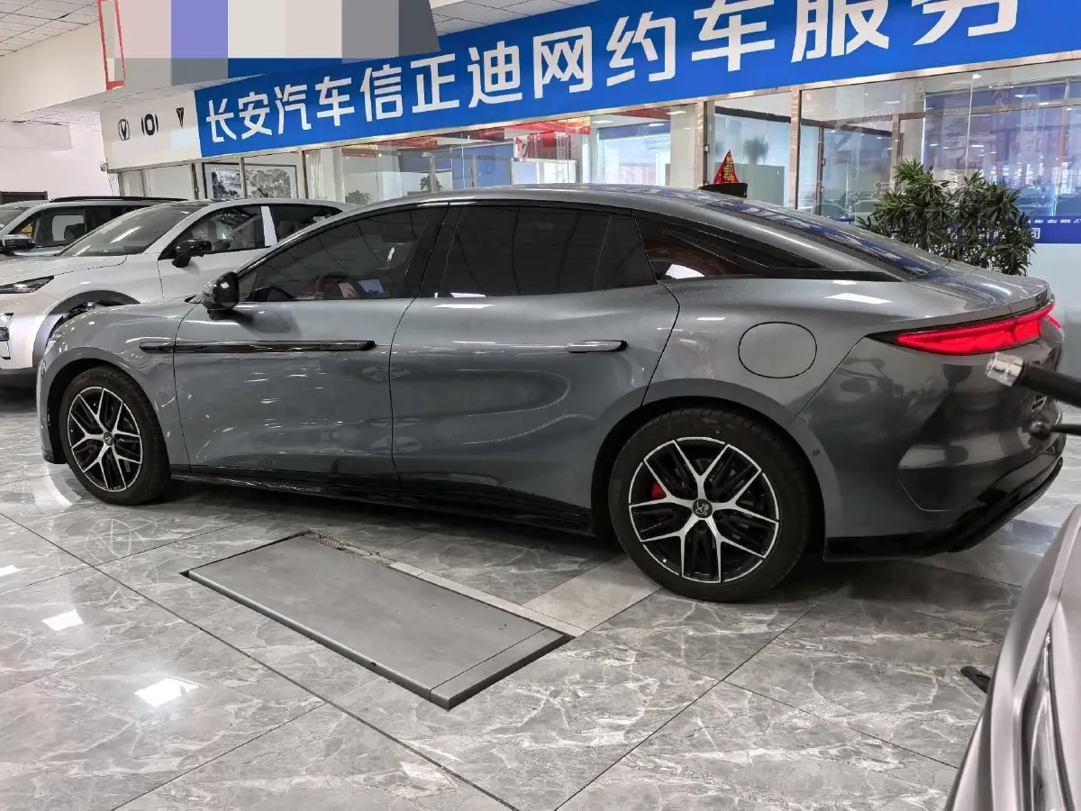 2025 BYD HanL 1.5T 156HP L4 E-CVT PHEV,autocango,china used car exporter,china ev exporter,chinese used car exporter,chinese used ev exporter