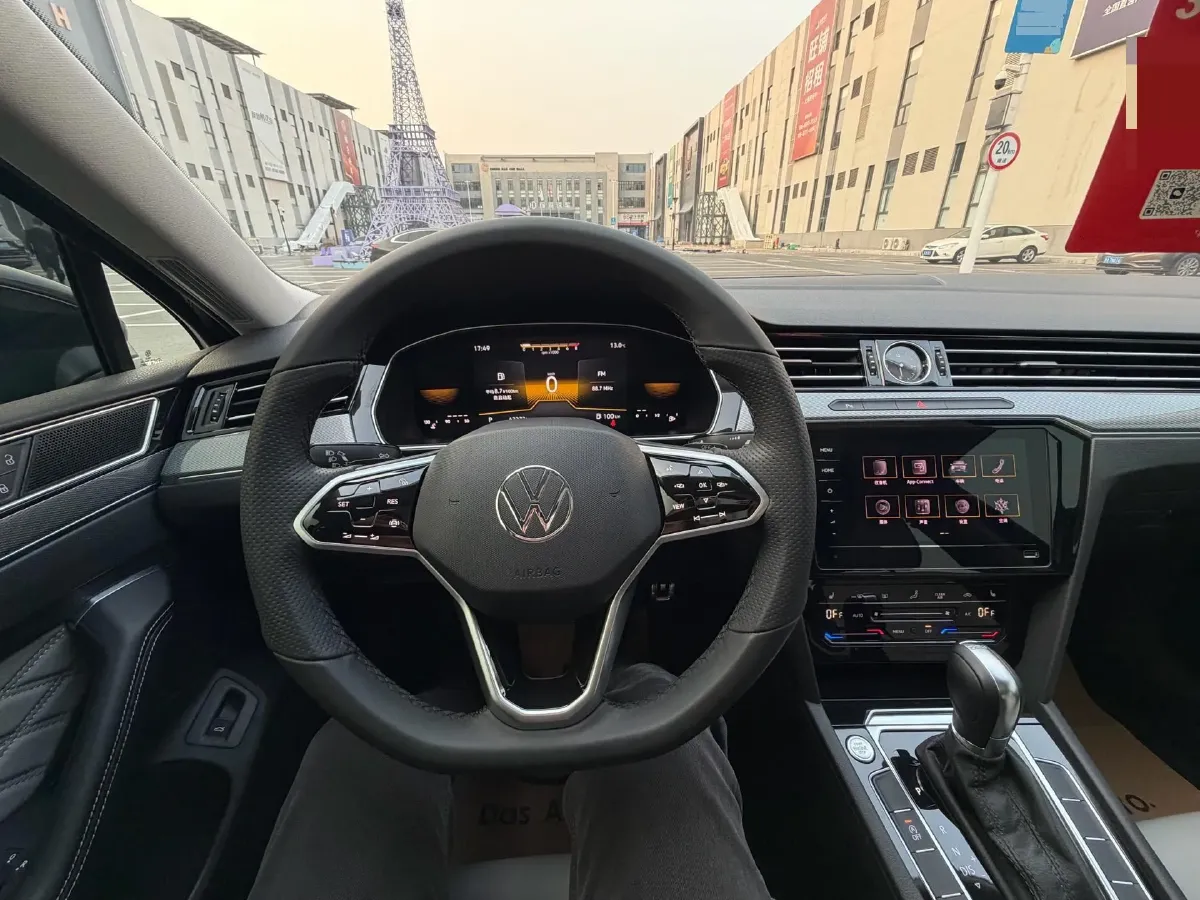 2023 Volkswagen Magotan 2.0T 186HP L4 7DCT,autocango,china used car exporter,china ev exporter,chinese used car exporter,chinese used ev exporter