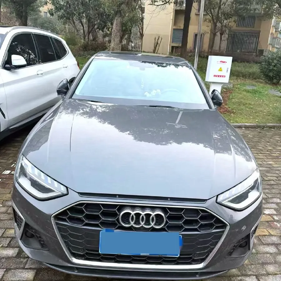 2022 Audi A4L 2.0T 190HP L4 7DCT,autocango,china used car exporter,china ev exporter,chinese used car exporter,chinese used ev exporter