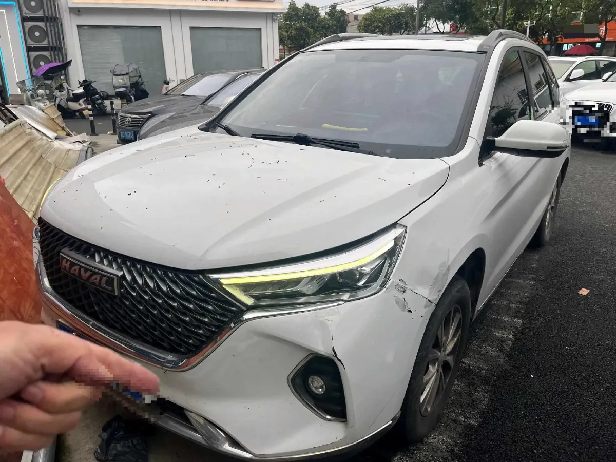 2021 Haval M6 1.5T 150HP L4 7DCT,autocango,china used car exporter,china ev exporter,chinese used car exporter,chinese used ev exporter