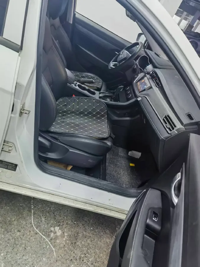 2021 Geely Emgrand 1.5L 109HP L4 CVT,autocango,china used car exporter,china ev exporter,chinese used car exporter,chinese used ev exporter