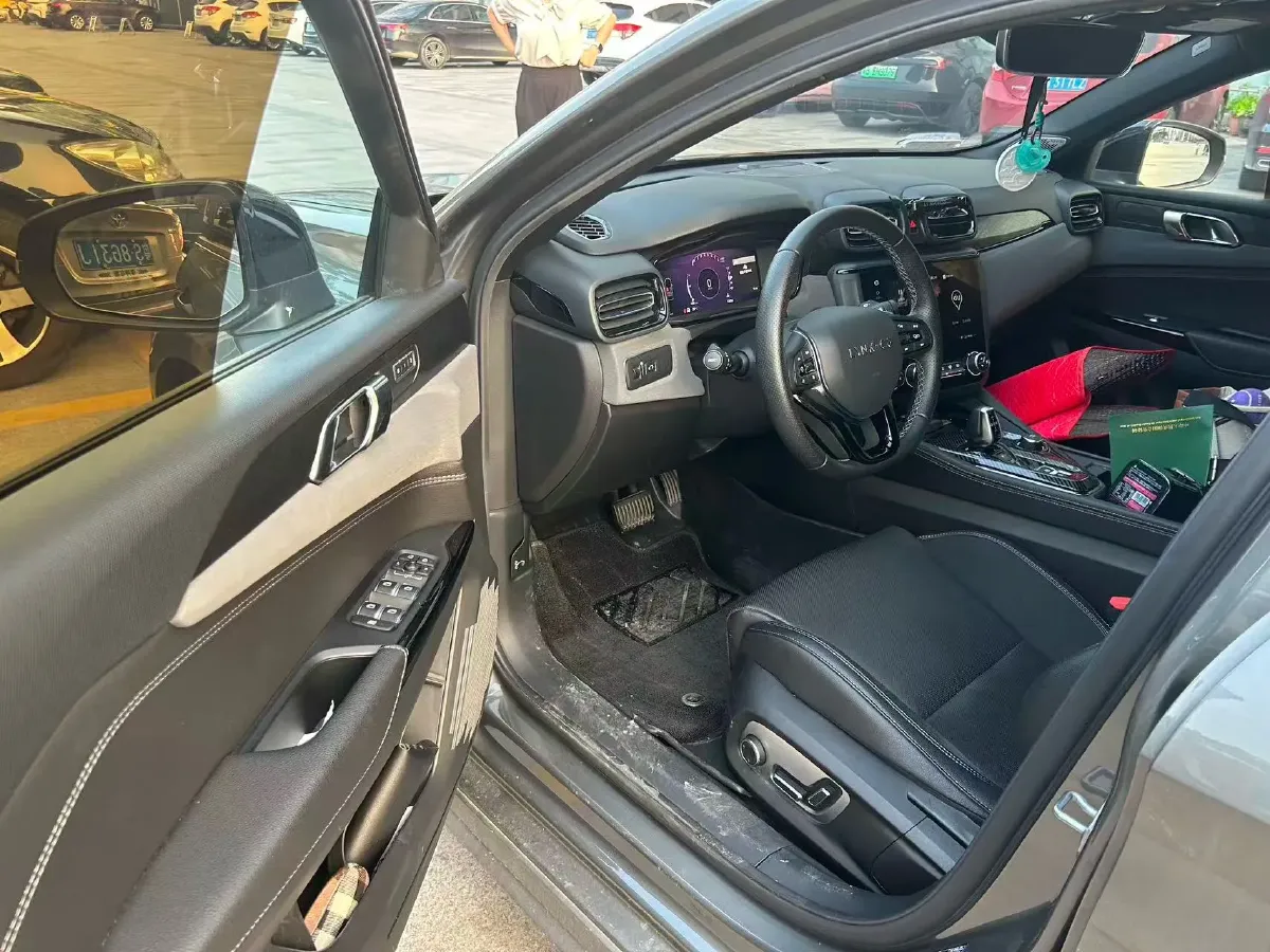 2021 LYNK&CO 03 2.0T 190HP L4 6AT,autocango,china used car exporter,china ev exporter,chinese used car exporter,chinese used ev exporter