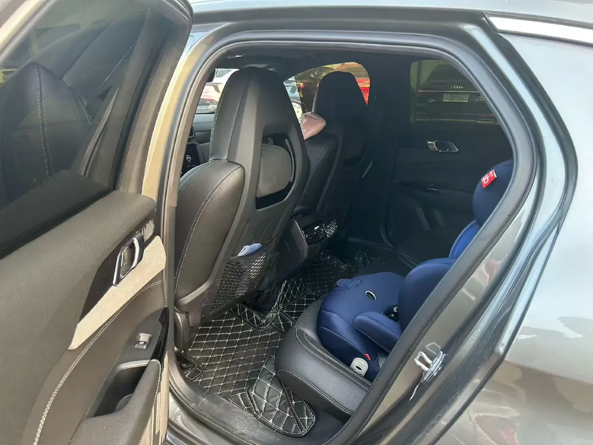 2021 LYNK&CO 03 2.0T 190HP L4 6AT,autocango,china used car exporter,china ev exporter,chinese used car exporter,chinese used ev exporter