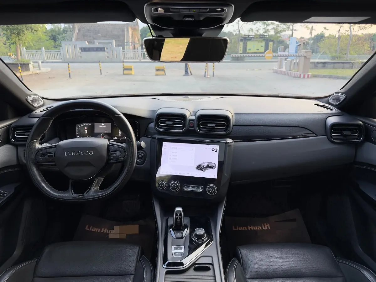 2022 LYNK&CO 03 1.5T 180HP L3 7DCT,autocango,china used car exporter,china ev exporter,chinese used car exporter,chinese used ev exporter