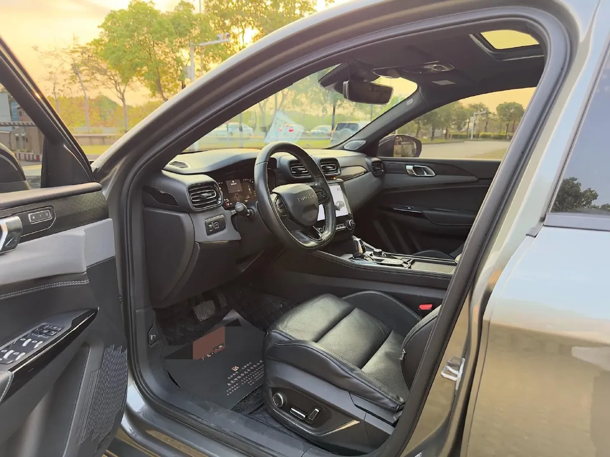 2022 LYNK&CO 03 1.5T 180HP L3 7DCT,autocango,china used car exporter,china ev exporter,chinese used car exporter,chinese used ev exporter