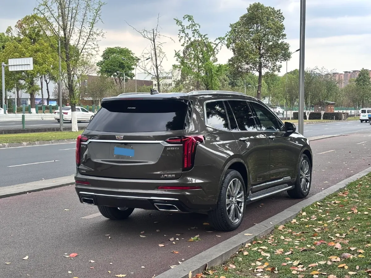 2020 Cadillac XT6 2.0T 241HP L4 9AT,autocango,china used car exporter,china ev exporter,chinese used car exporter,chinese used ev exporter