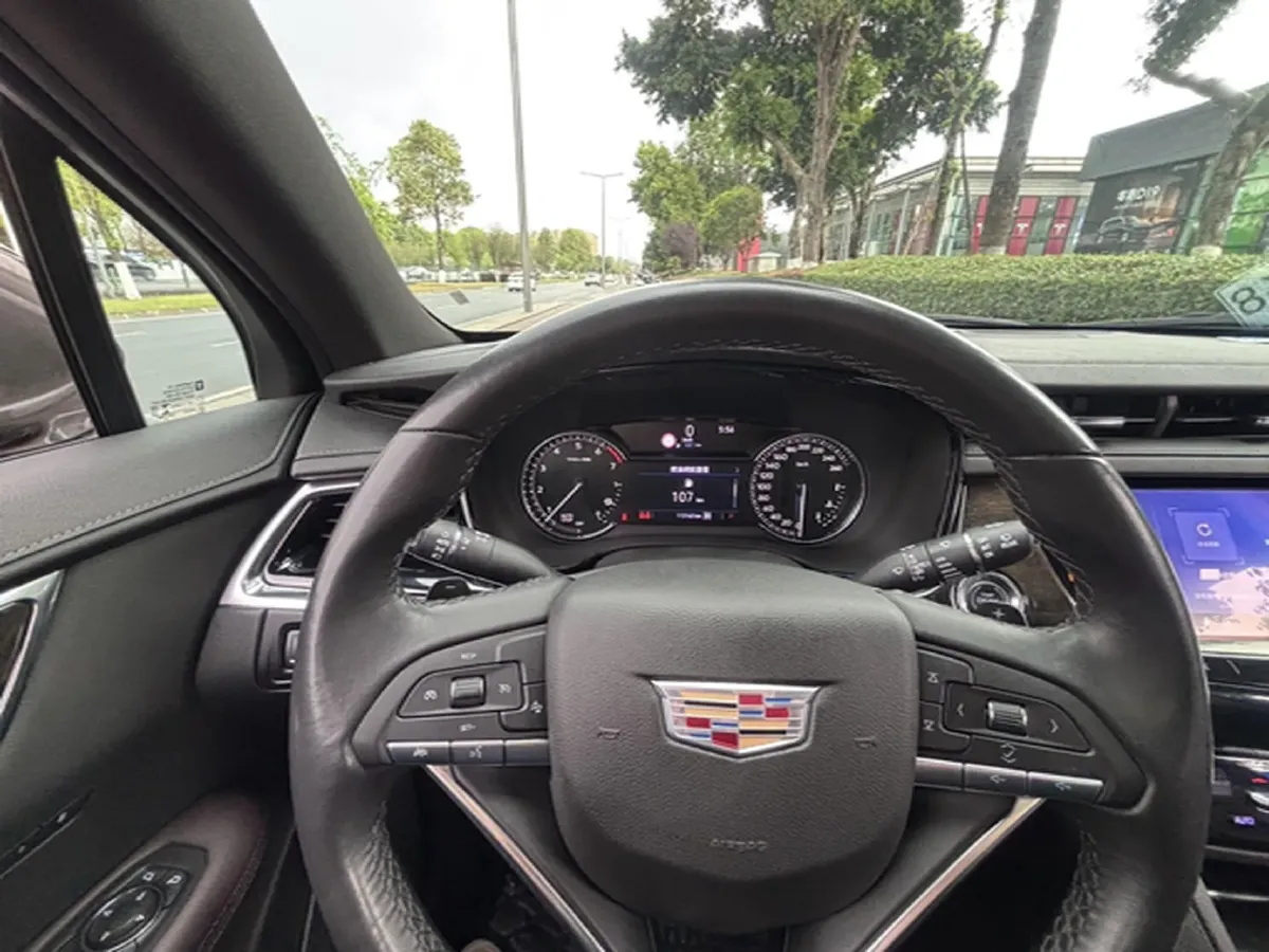 2020 Cadillac XT6 2.0T 241HP L4 9AT,autocango,china used car exporter,china ev exporter,chinese used car exporter,chinese used ev exporter