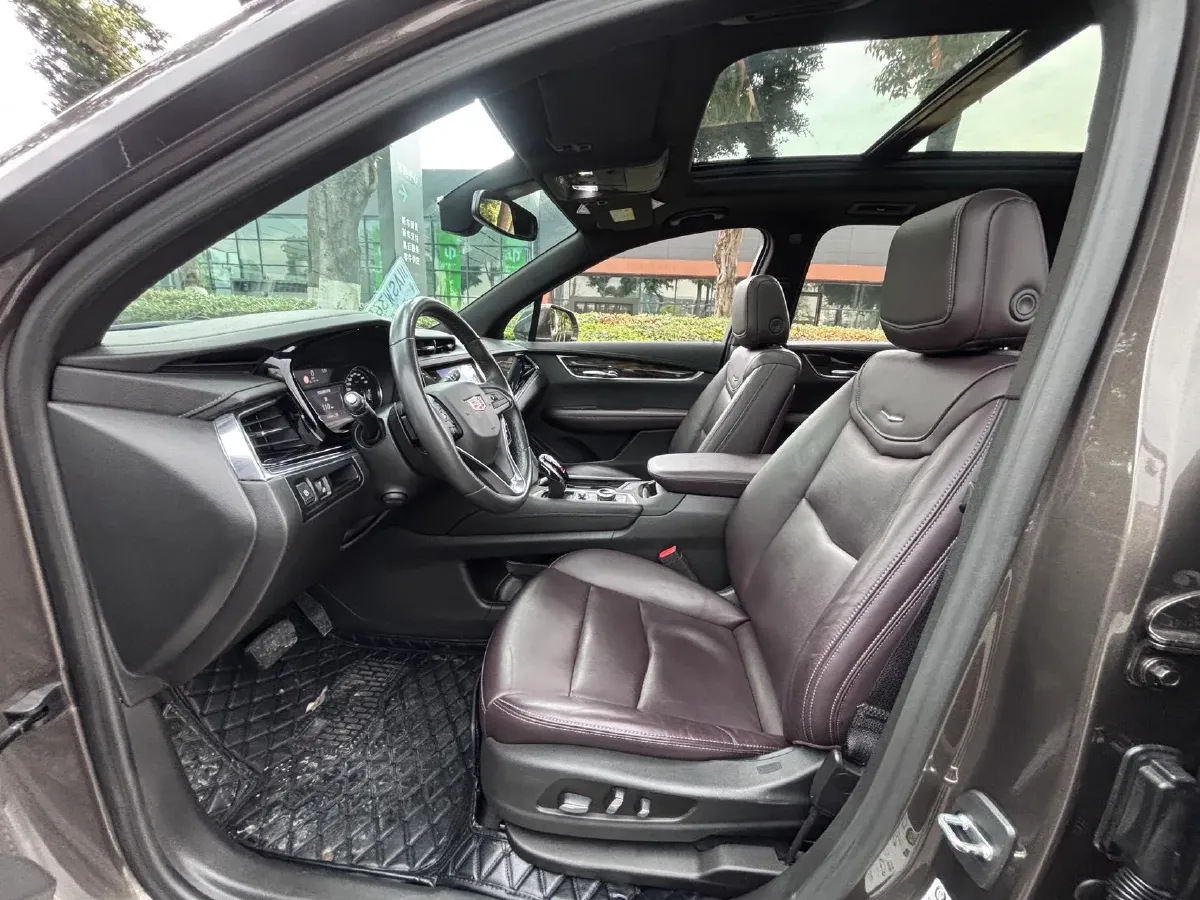 2020 Cadillac XT6 2.0T 241HP L4 9AT,autocango,china used car exporter,china ev exporter,chinese used car exporter,chinese used ev exporter