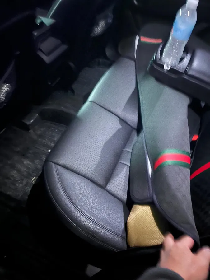 2018 Land Rover Discovery Sport 2.0T 241HP L4 9AT,autocango,china used car exporter,china ev exporter,chinese used car exporter,chinese used ev exporter