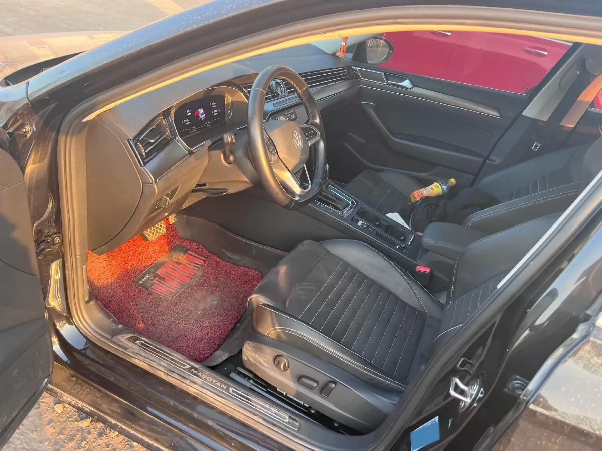 2020 Volkswagen Magotan 2.0T 186HP L4 7DCT,autocango,china used car exporter,china ev exporter,chinese used car exporter,chinese used ev exporter