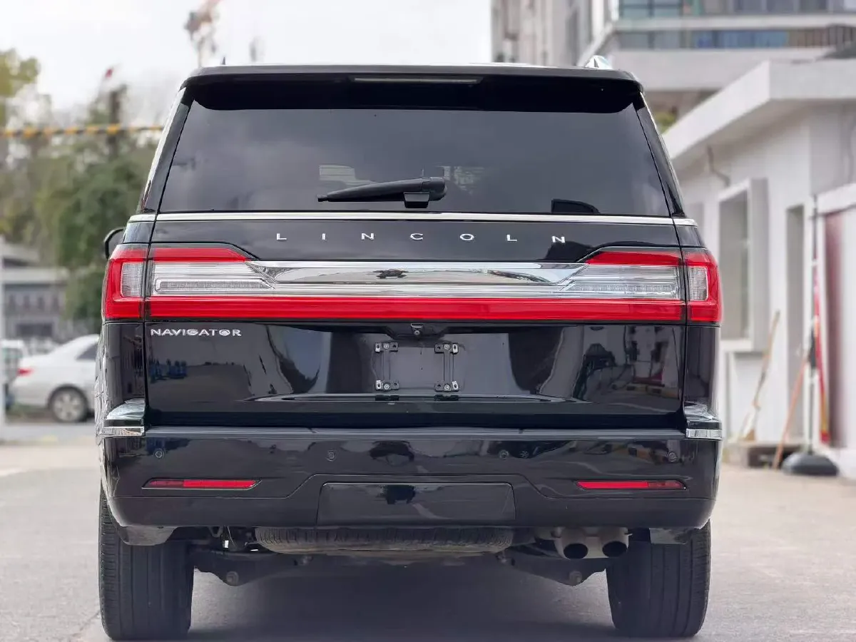 2019 Lincoln Navigator 3.5T 388HP V6 10AT,autocango,china used car exporter,china ev exporter,chinese used car exporter,chinese used ev exporter