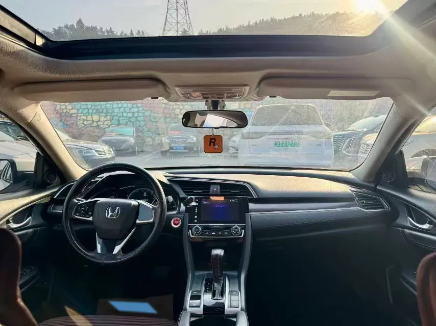 2019 Honda Civic 1.5T 177HP L4 CVT,autocango,china used car exporter,china ev exporter,chinese used car exporter,chinese used ev exporter