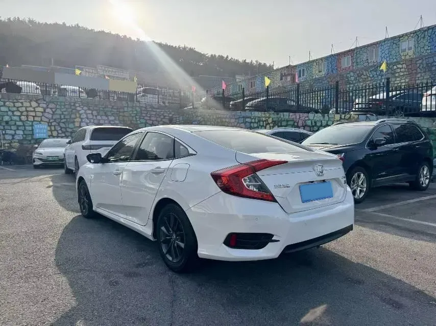 2019 Honda Civic 1.5T 177HP L4 CVT,autocango,china used car exporter,china ev exporter,chinese used car exporter,chinese used ev exporter