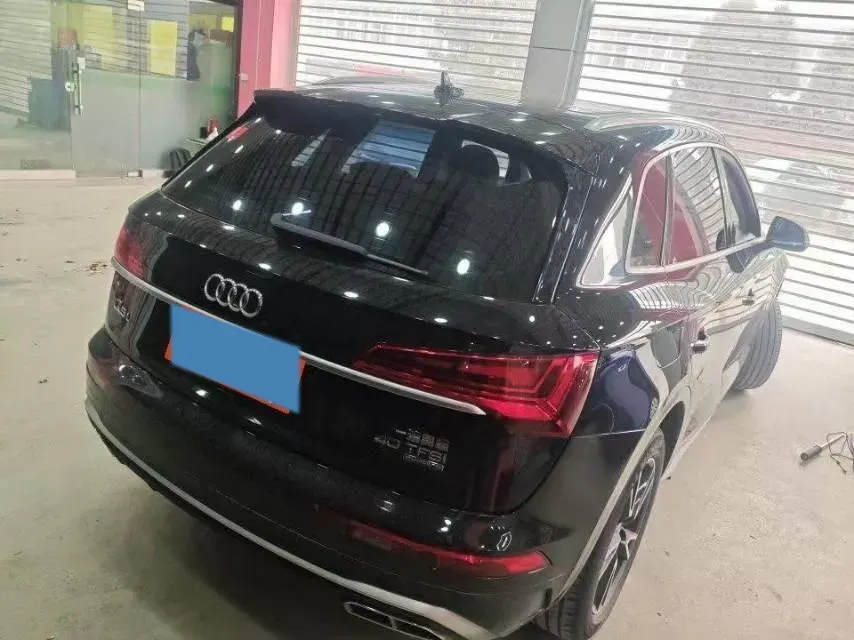 2023 Audi Q5L 2.0T 190HP L4 7DCT,autocango,china used car exporter,china ev exporter,chinese used car exporter,chinese used ev exporter