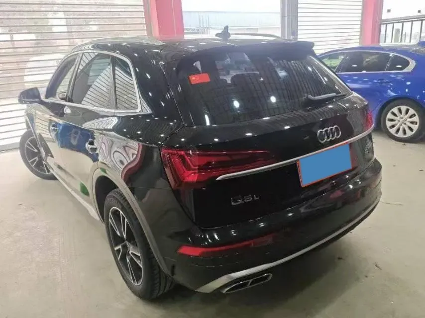 2023 Audi Q5L 2.0T 190HP L4 7DCT,autocango,china used car exporter,china ev exporter,chinese used car exporter,chinese used ev exporter
