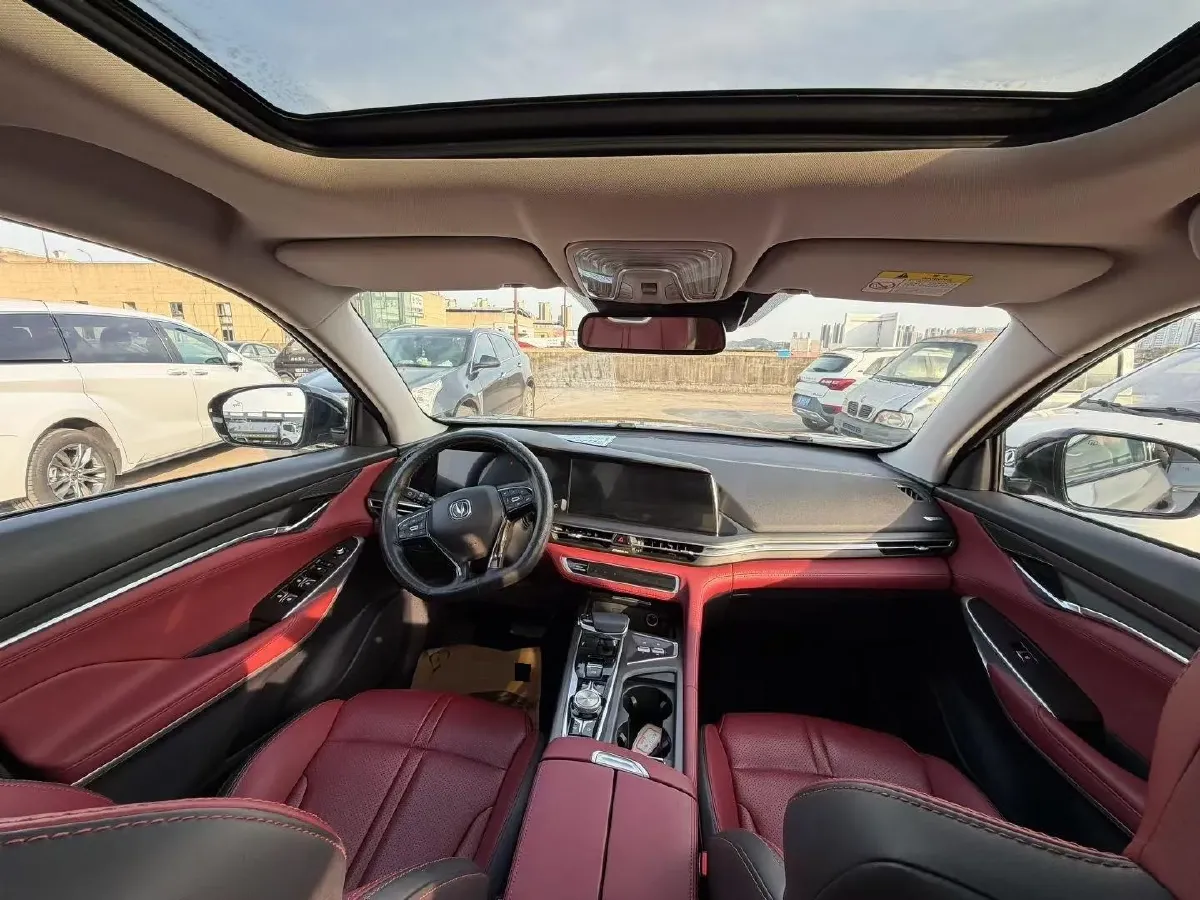 2020 ChangAn CS75 Plus 2.0T 233HP L4 8AT,autocango,china used car exporter,china ev exporter,chinese used car exporter,chinese used ev exporter