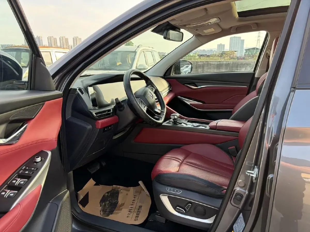 2020 ChangAn CS75 Plus 2.0T 233HP L4 8AT,autocango,china used car exporter,china ev exporter,chinese used car exporter,chinese used ev exporter