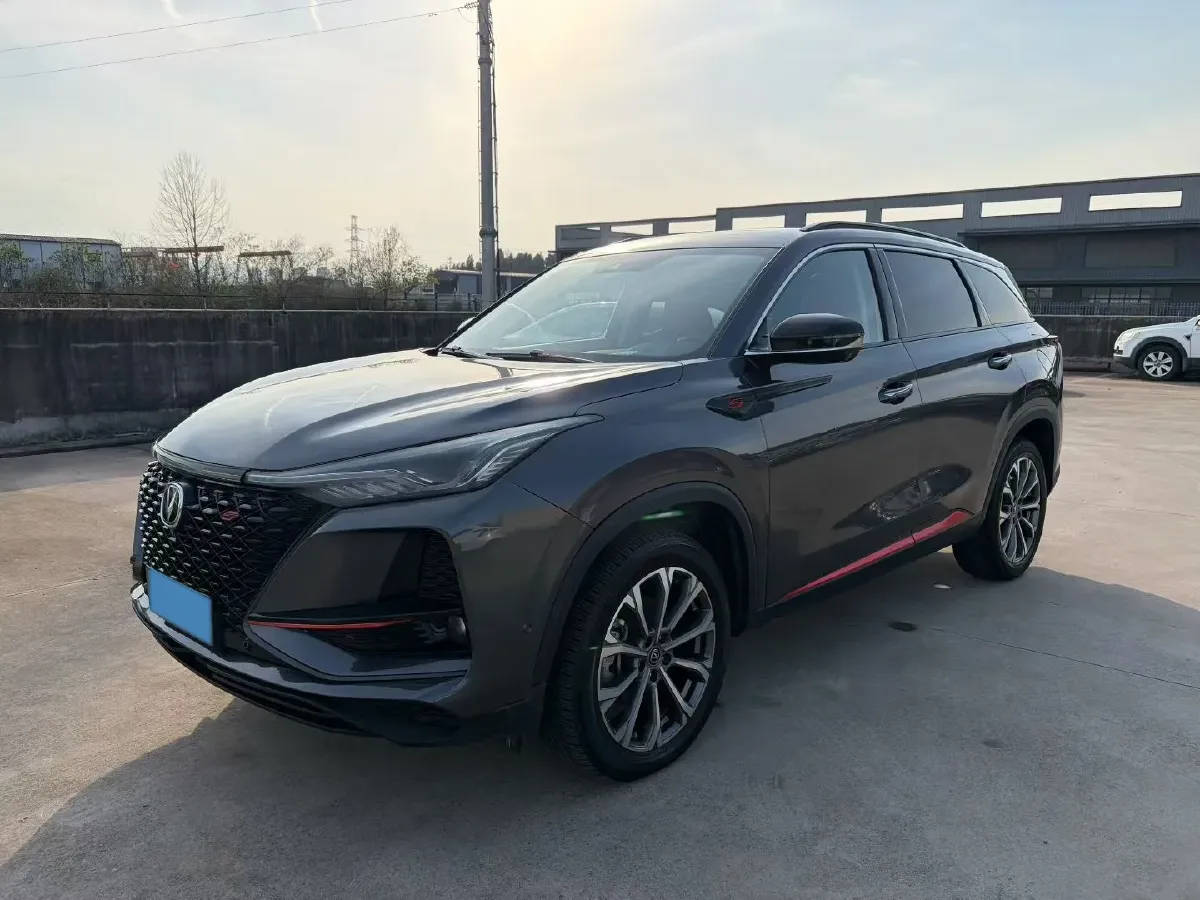 2020 ChangAn CS75 Plus 2.0T 233HP L4 8AT,autocango,china used car exporter,china ev exporter,chinese used car exporter,chinese used ev exporter