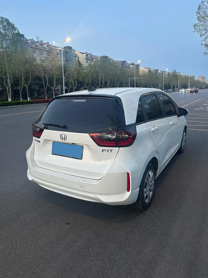 2021 Honda Fit 1.5L 131HP L4 CVT,autocango,china used car exporter,china ev exporter,chinese used car exporter,chinese used ev exporter