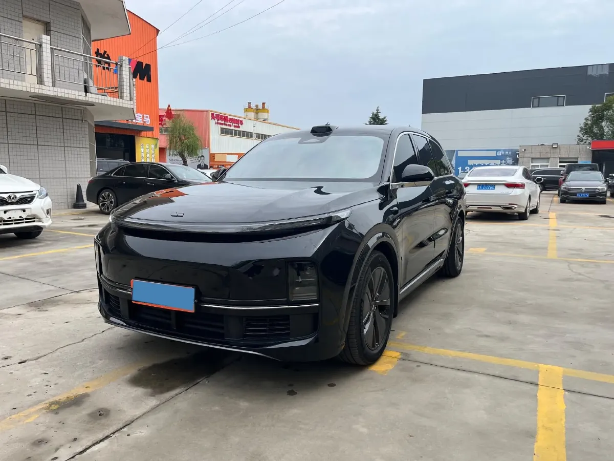 2024 Toyota Granvia 2.5L 189HP L4 E-CVT Hybrid,autocango,china used car exporter,china ev exporter,chinese used car exporter,chinese used ev exporter