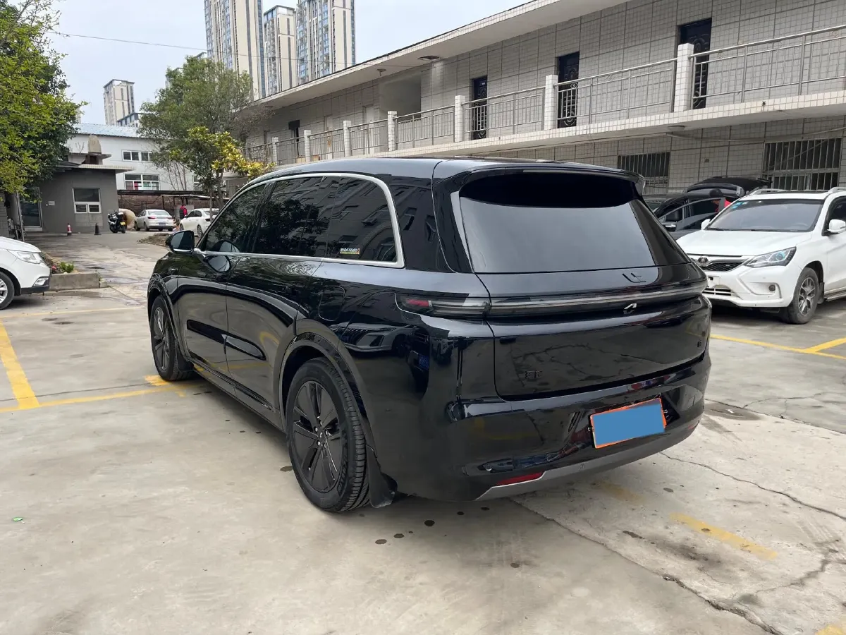 2024 Toyota Granvia 2.5L 189HP L4 E-CVT Hybrid,autocango,china used car exporter,china ev exporter,chinese used car exporter,chinese used ev exporter