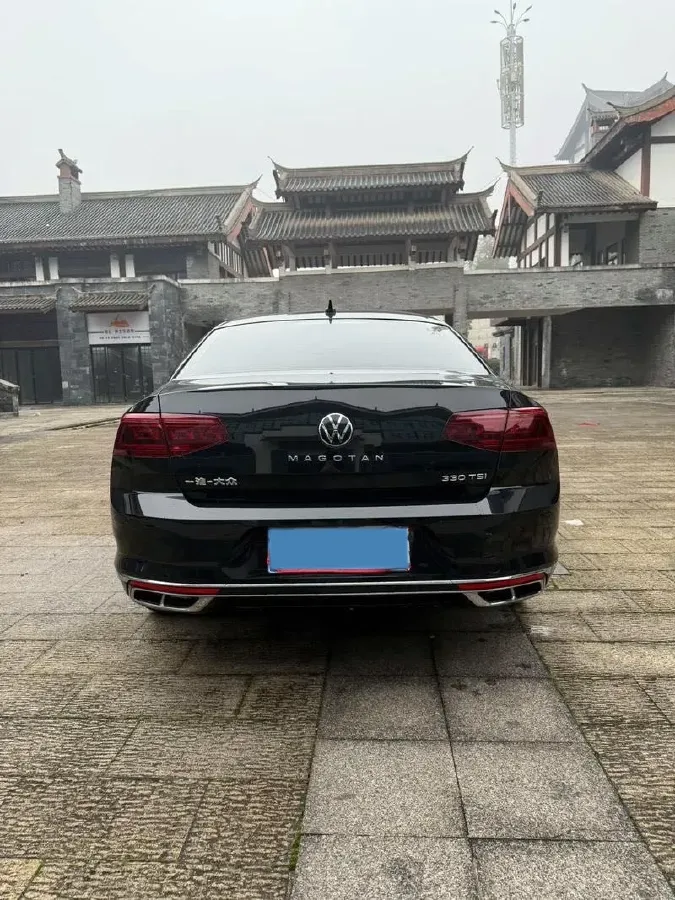 2023 Volkswagen Magotan 2.0T 186HP L4 7DCT,autocango,china used car exporter,china ev exporter,chinese used car exporter,chinese used ev exporter