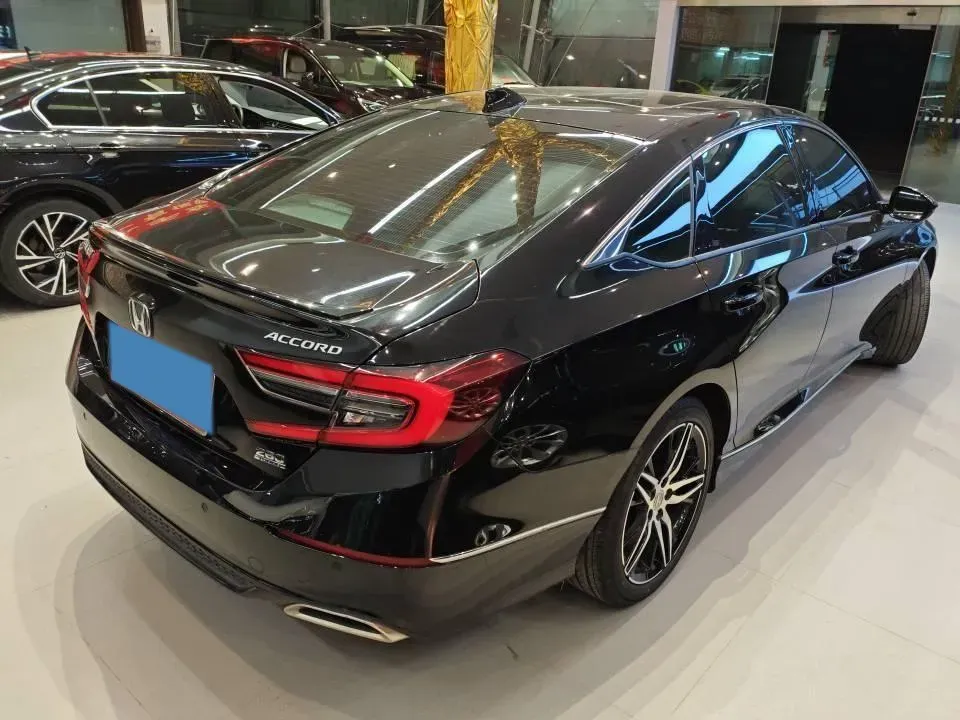2022 Honda Accord 1.5T 194HP L4 CVT,autocango,china used car exporter,china ev exporter,chinese used car exporter,chinese used ev exporter