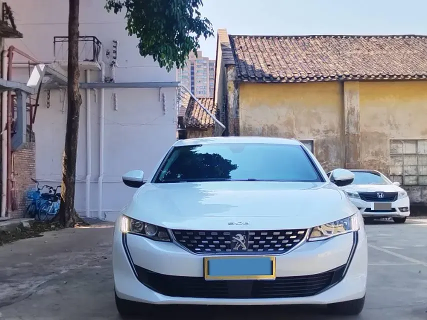 2021 Peugeot 508 1.6T 170HP L4 6AT,autocango,china used car exporter,china ev exporter,chinese used car exporter,chinese used ev exporter