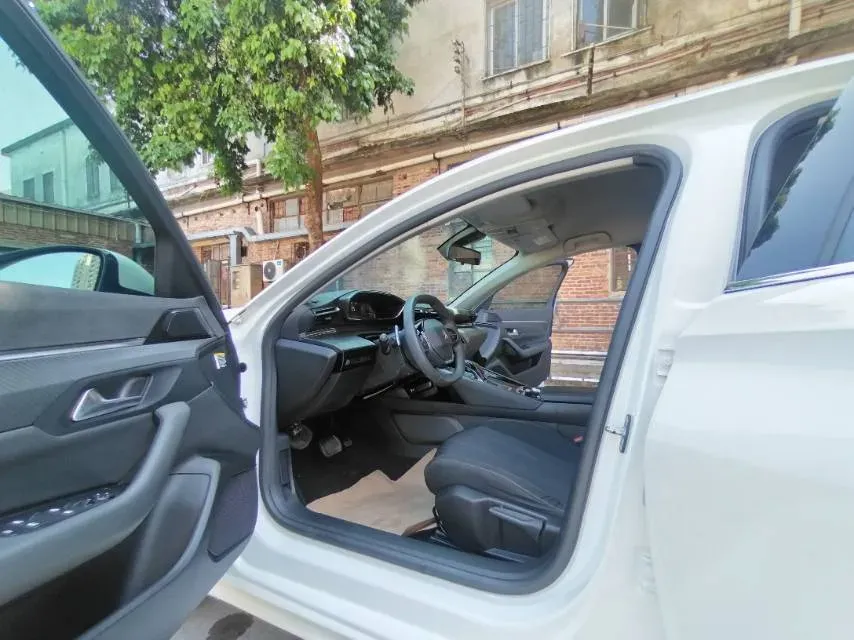 2021 Peugeot 508 1.6T 170HP L4 6AT,autocango,china used car exporter,china ev exporter,chinese used car exporter,chinese used ev exporter