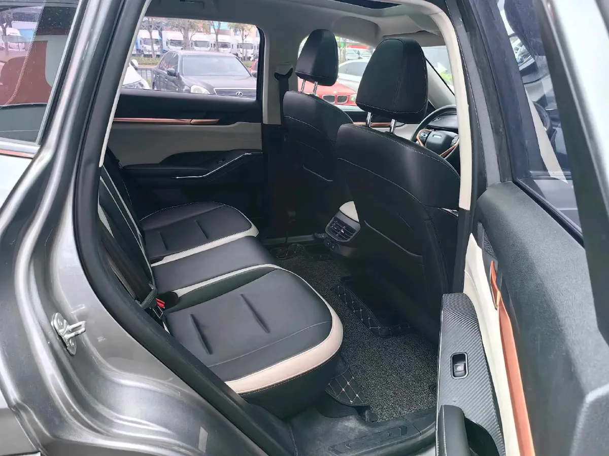 2021 Haval H6 1.5T 169HP L4 7DCT,autocango,china used car exporter,china ev exporter,chinese used car exporter,chinese used ev exporter