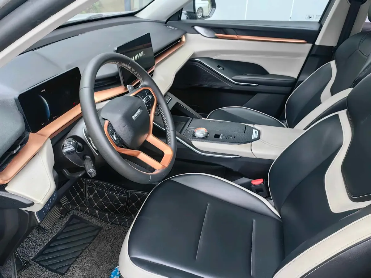 2021 Haval H6 1.5T 169HP L4 7DCT,autocango,china used car exporter,china ev exporter,chinese used car exporter,chinese used ev exporter