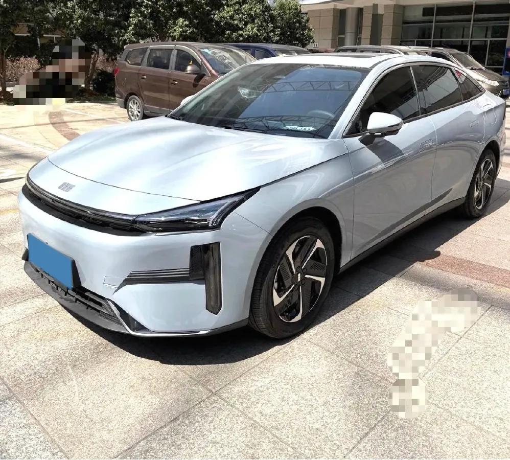 2023 Geely Galaxy L6 1.5T 163HP L4 3DHT PHEV,autocango,china used car exporter,china ev exporter,chinese used car exporter,chinese used ev exporter