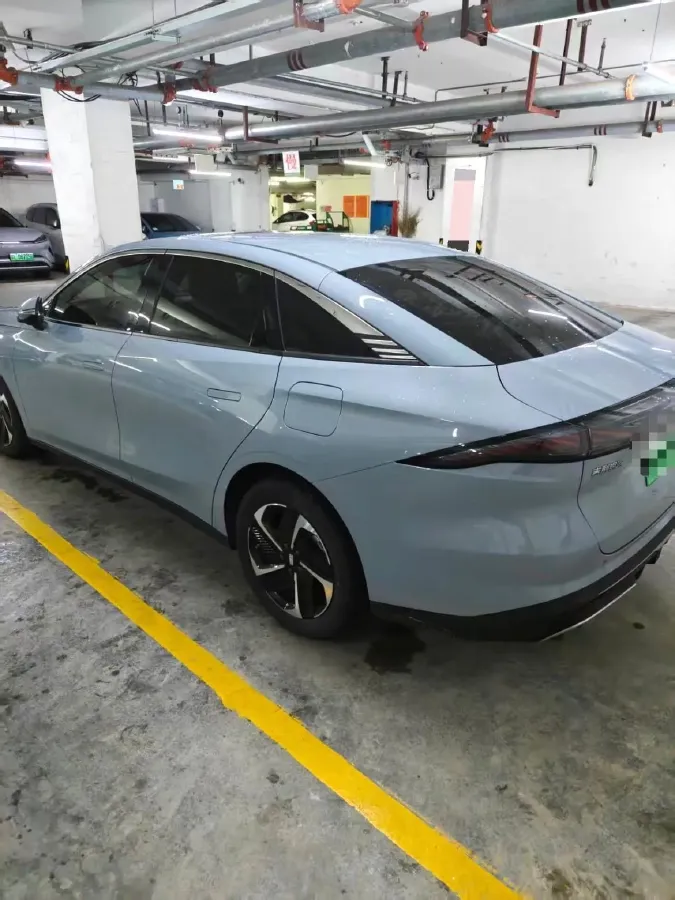 2023 Geely Galaxy L6 1.5T 163HP L4 3DHT PHEV,autocango,china used car exporter,china ev exporter,chinese used car exporter,chinese used ev exporter