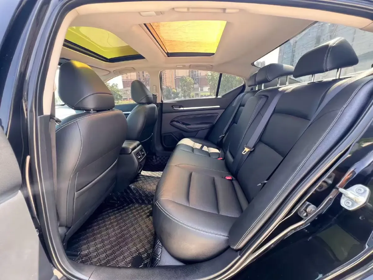 2022 Nissan Teana 2.0L 156HP L4 CVT,autocango,china used car exporter,china ev exporter,chinese used car exporter,chinese used ev exporter