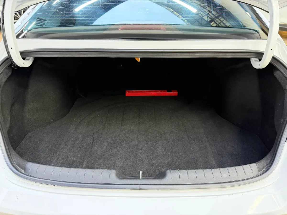 2022 Hyundai Elantra 1.5L 115HP L4 CVT,autocango,china used car exporter,china ev exporter,chinese used car exporter,chinese used ev exporter