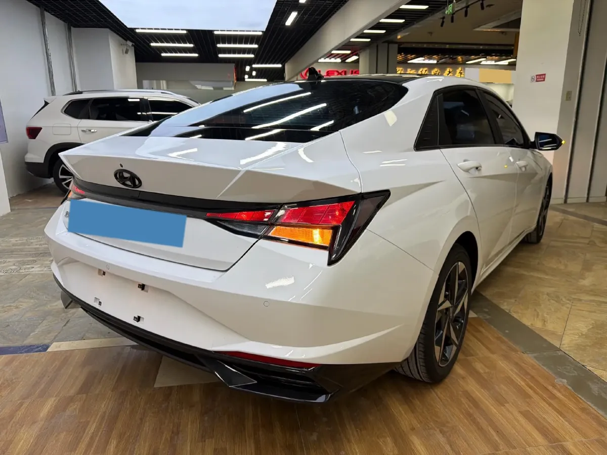 2022 Hyundai Elantra 1.5L 115HP L4 CVT,autocango,china used car exporter,china ev exporter,chinese used car exporter,chinese used ev exporter