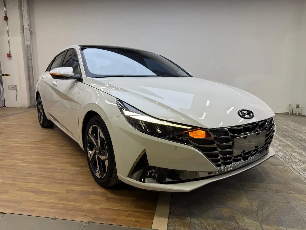 2022 Hyundai Elantra 1.5L 115HP L4 CVT,autocango,china used car exporter,china ev exporter,chinese used car exporter,chinese used ev exporter
