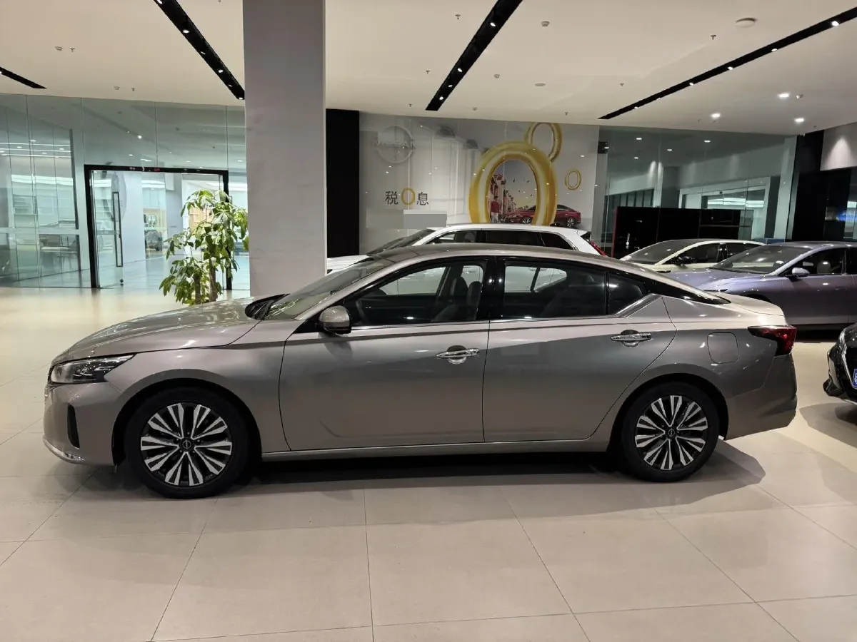 2022 Nissan Teana 2.0L 156HP L4 CVT,autocango,china used car exporter,china ev exporter,chinese used car exporter,chinese used ev exporter