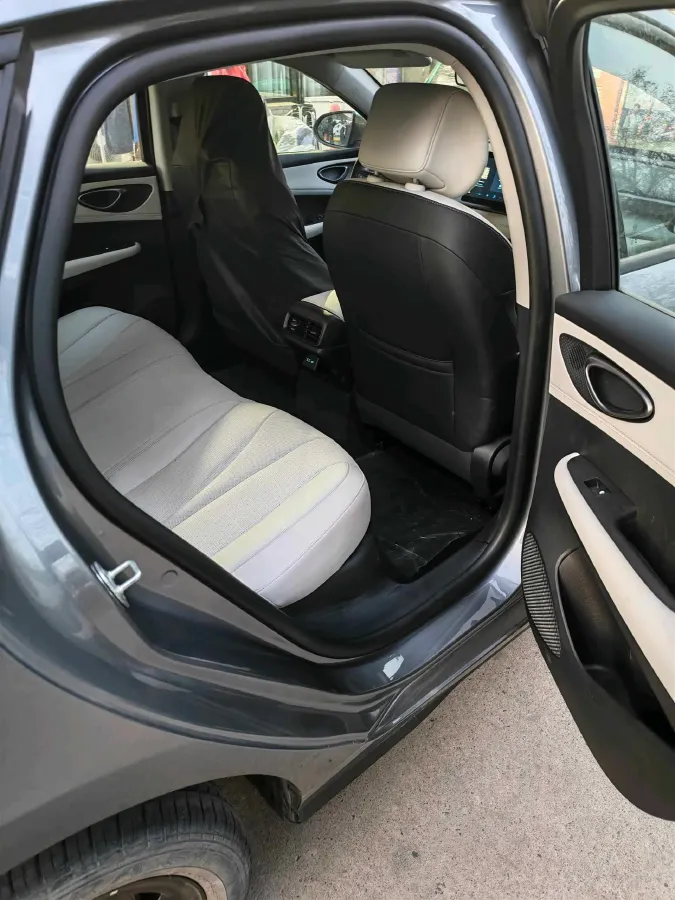 2025 BYD Seal05 DM-i 1.5L 101HP L4 E-CVT PHEV 7.68KWH,autocango,china used car exporter,china ev exporter,chinese used car exporter,chinese used ev exporter