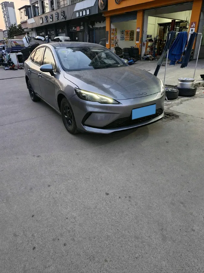 2025 BYD Seal05 DM-i 1.5L 101HP L4 E-CVT PHEV 7.68KWH,autocango,china used car exporter,china ev exporter,chinese used car exporter,chinese used ev exporter