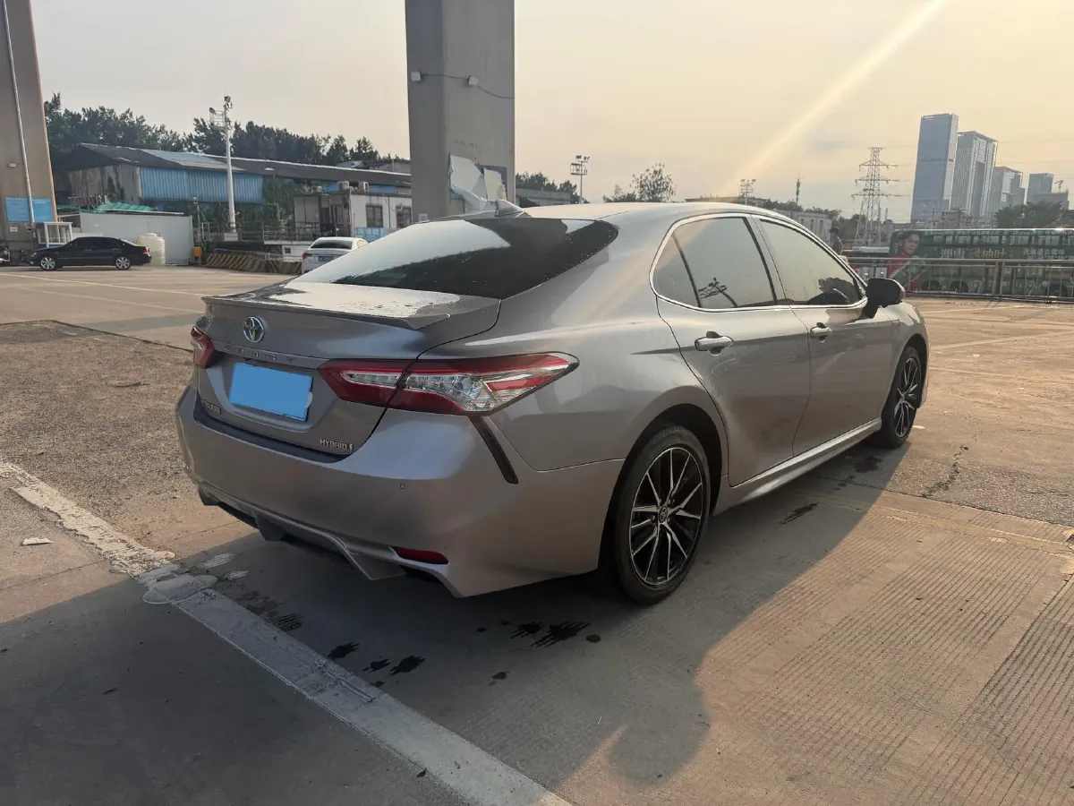 2023 Toyota Camry 2.5L 178HP L4 E-CVT Hybrid,autocango,china used car exporter,china ev exporter,chinese used car exporter,chinese used ev exporter