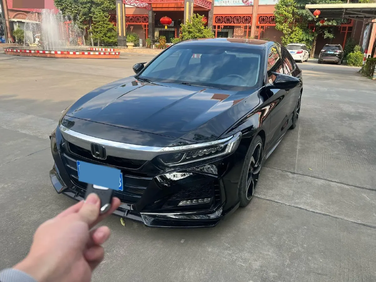 2018 Honda Accord 1.5T 194HP L4 CVT,autocango,china used car exporter,china ev exporter,chinese used car exporter,chinese used ev exporter