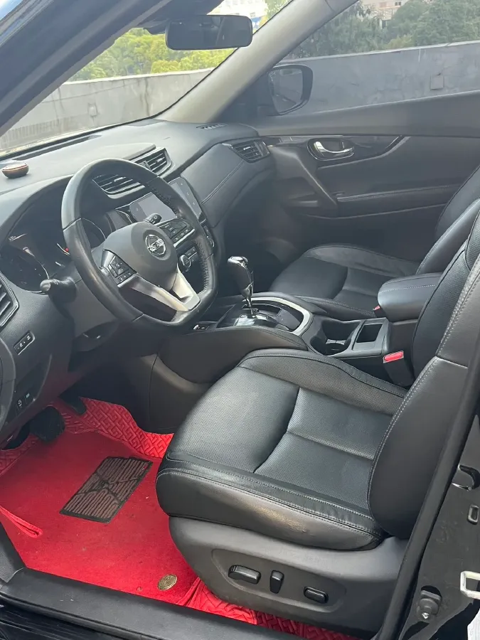 2021 Nissan X-Trail 2.0L 151HP L4 CVT,autocango,china used car exporter,china ev exporter,chinese used car exporter,chinese used ev exporter