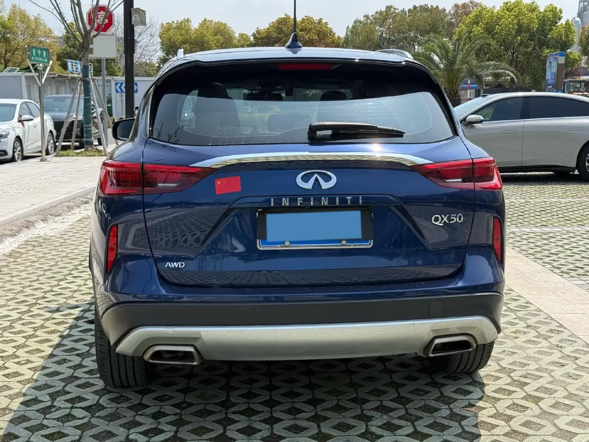 2020 Infiniti QX50 2.0T 272HP L4 CVT,autocango,china used car exporter,china ev exporter,chinese used car exporter,chinese used ev exporter