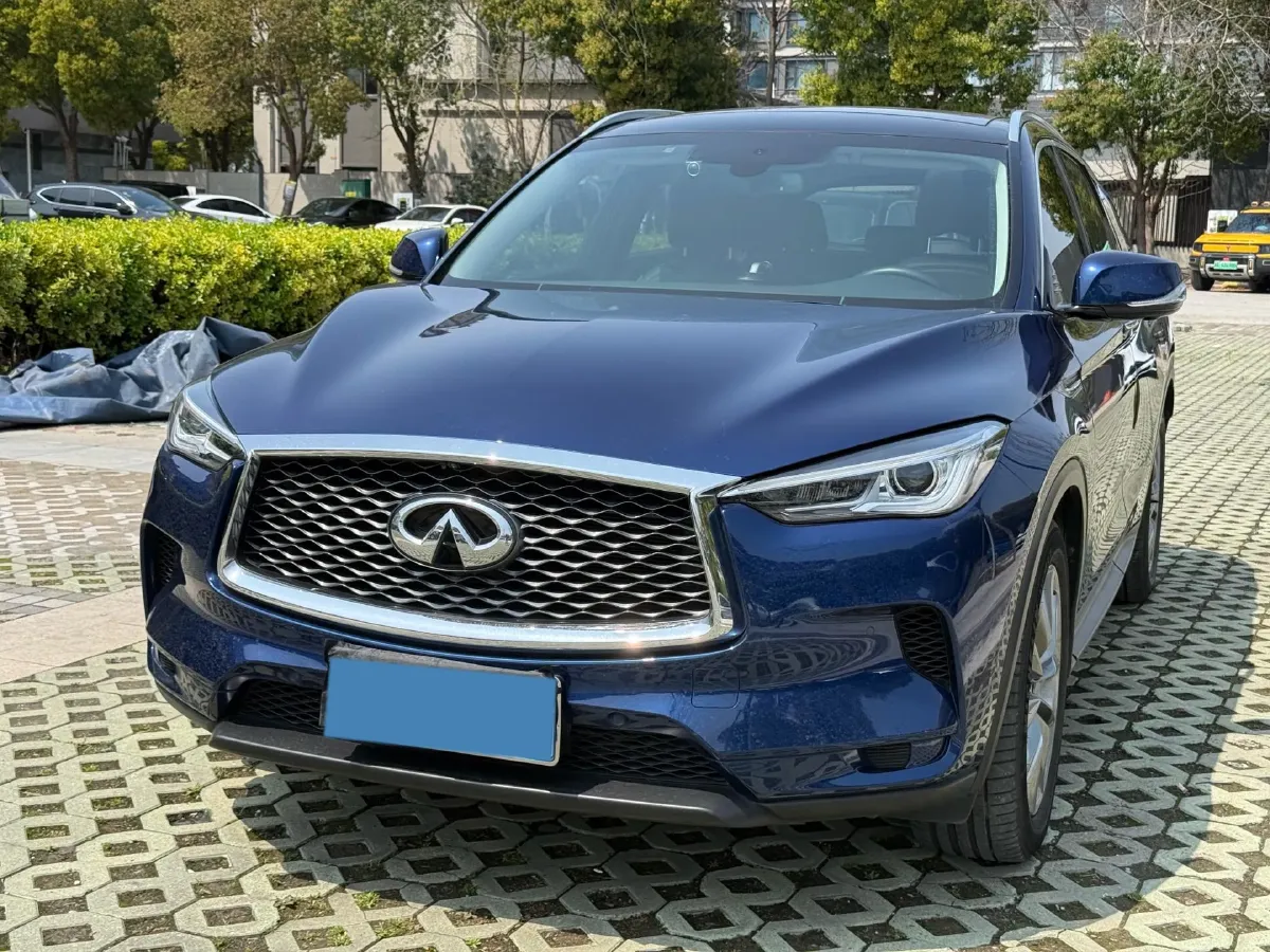 2020 Infiniti QX50 2.0T 272HP L4 CVT,autocango,china used car exporter,china ev exporter,chinese used car exporter,chinese used ev exporter