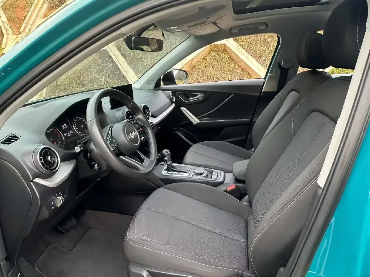 2022 Audi Q2L 1.4T 150HP L4 7DCT,autocango,china used car exporter,china ev exporter,chinese used car exporter,chinese used ev exporter