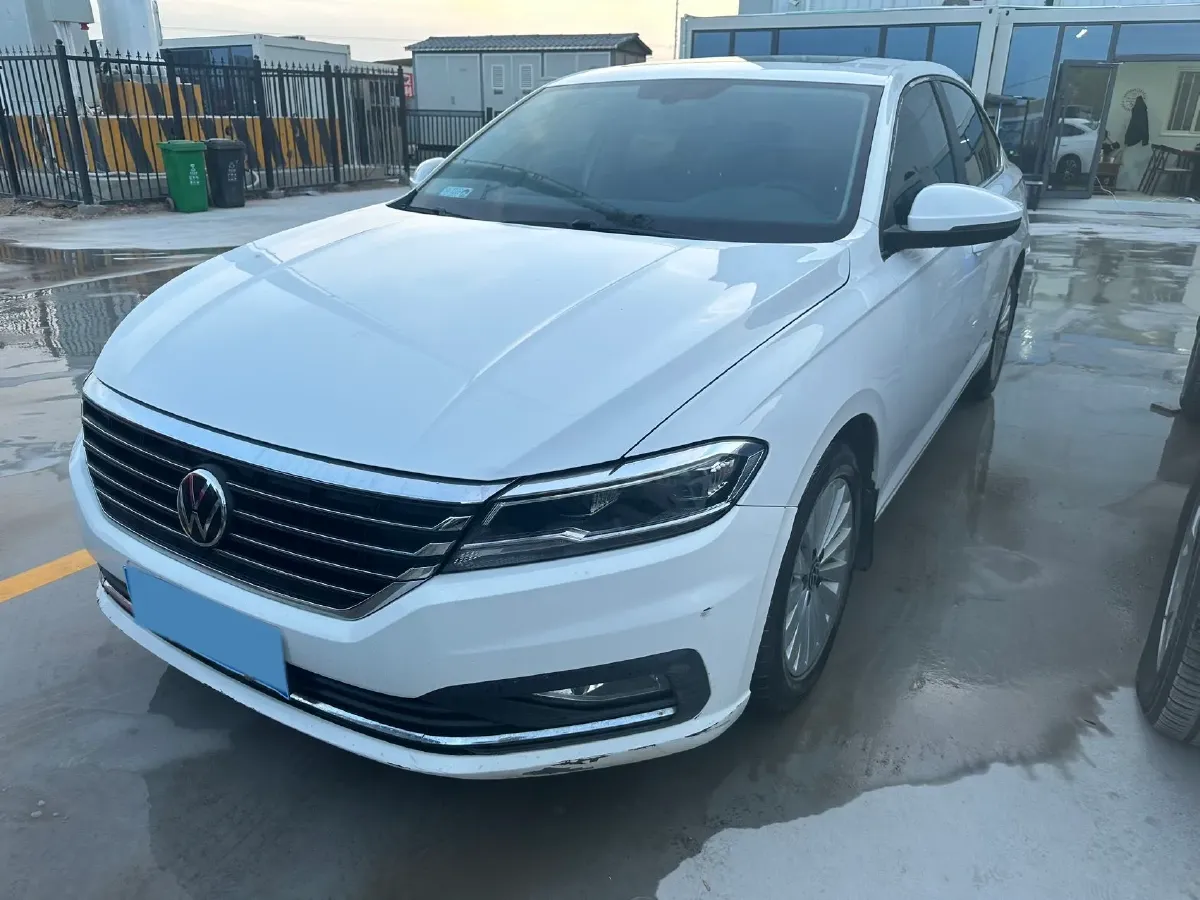 2021 Volkswagen Lavida 1.5L 113HP L4 5MT,autocango,china used car exporter,china ev exporter,chinese used car exporter,chinese used ev exporter