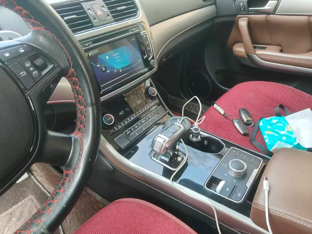 2017 Haval H8 2.0T 252HP L4 8AT,autocango,china used car exporter,china ev exporter,chinese used car exporter,chinese used ev exporter