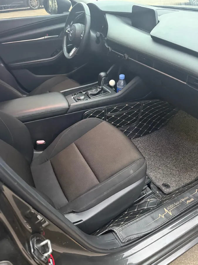 2020 Mazda 3 Axela 1.5L 117HP L4 6AT,autocango,china used car exporter,china ev exporter,chinese used car exporter,chinese used ev exporter